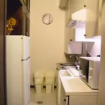 Easy House 3* نابولي