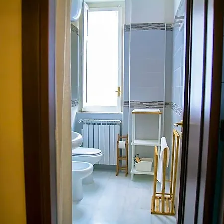Easy House Couette-café 3*
