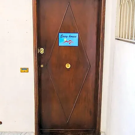 Easy House
