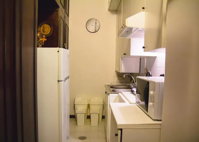 Easy House 3* Napoli