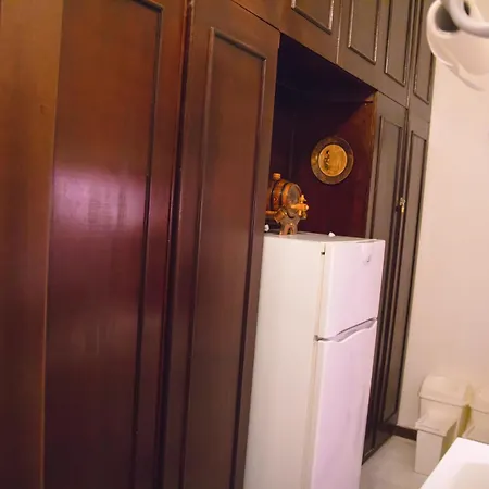 Easy House Bed & Breakfast