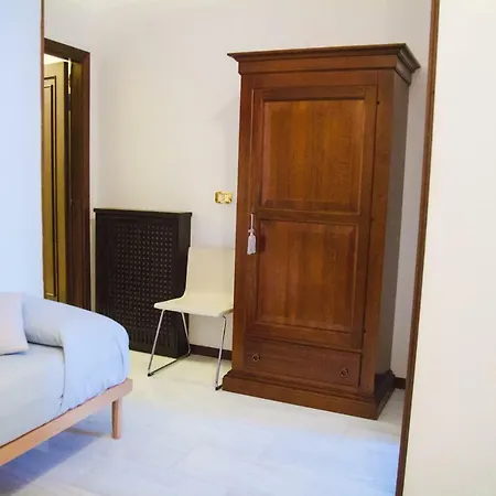 Bed & Breakfast Easy House Neapol